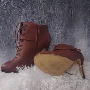 Women cognac color heel booties